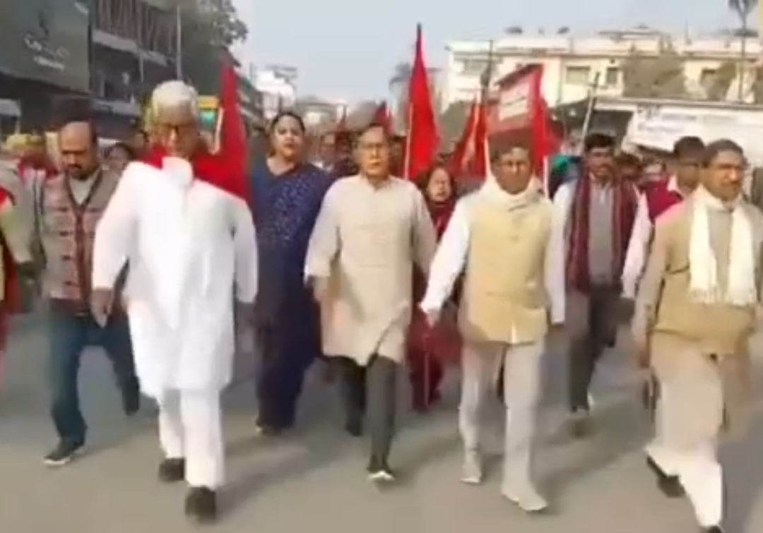 Tripura News: শ্রমিকদের সস্তায় খাটানোর ফন্দি এঁটেছেন মোদী: মানিক