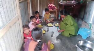 Tripura News: শহরে ভাড়া বাড়িতে অঙ্গনওয়াড়ি।পাকা বাড়ি মাদক দস্যুদের দখলে। কোথায় শাসক – বিরোধী নেতৃত্ব?