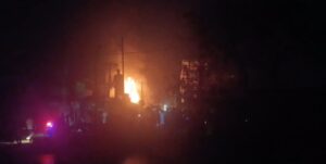 Tripura News: রাতের আধারে তেলিয়ামুড়া ফল বাজারে ভয়াবহ অগ্নিকাণ্ড। ক্ষয়ক্ষতি প্রচুর।