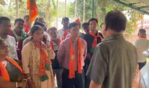 Dharmanagar Bye Election: ধর্মনগর উপ-নির্বাচনে বাড়ি বাড়ি জনসংযোগে মন্ত্রী সুধাংশু’র ।