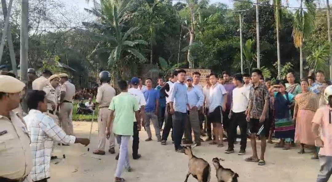 Tripura Politics: গনতন্ত্রের উৎসবের ভোটের শেষ লগ্নে রণক্ষেত্র মহারানী। বু@লেটের শব্দে ছড়ালো আতঙ্ক।