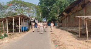 Tripura News: মনু-বনকুল বাজারের দোকান পাট বন্ধের হুলিয়া মথার কর্মীদের। সম্প্রীতির বার্তা বিধায়কের।