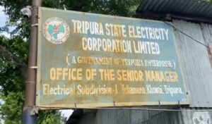 Tripura News: গ্রাহকদের নির্বিচারে পকেট কাটছে বিদ্যুৎ নিগমের প্রিপেইড মিটার!