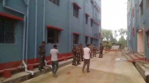 Tripura News: গভীর রাতে মনীষা রুমের দরজায়&nbsp; হোস্টেলের লোকজন এলো কেন? উত্তর দেবে কে?