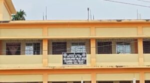 Trrpura News: সরকারি অফিস যেন কর্মচারীদের শ্বশুর বাড়ি। চলছে অফিস ফাঁকির প্রতিযোগিতা।