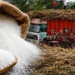 High Price Sugar: উৎসব মরশুমে চিনির বাজারে আগুন। কপাল থাপড়াছে মধ্যবিত্ত থেকে ব্যবসায়ীরা।