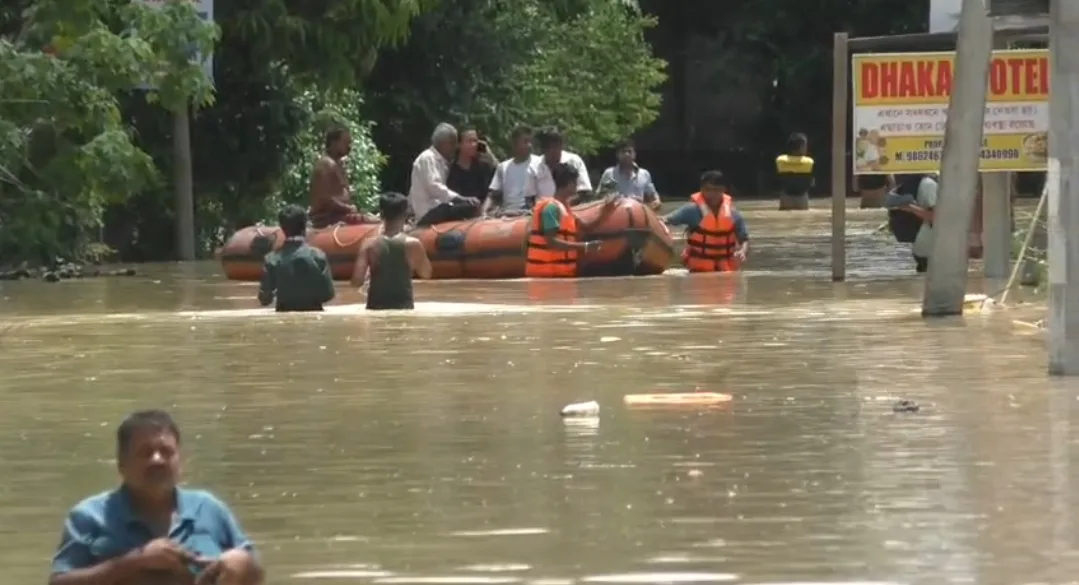 Tripura News: বন্যার জলে প্লাবিত পশ্চিম জেলা ও খোয়াই। প্লাবিত এলাকা পরিদর্শনে মুখ্যমন্ত্রী।