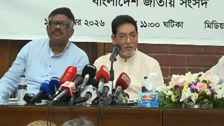 Bangladesh News: ভারতের সঙ্গে ১০১ চুক্তি পর্যালোচনা করছে বাংলাদেশ: চিফ হুইপ