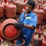LPG e-KYC News: আধার যাচাই না হলে মিলবে না ভর্তুকি যুক্ত সিলিন্ডার:পেট্রোলিয়াম মন্ত্রক।