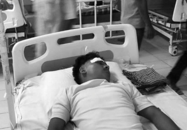 Tripura News: খোয়াইয়ের রতনপুরে স্কুল ছাত্রের উপর দু*ষ্কৃ*তী*র হা*ম*লা। ত”প্ত গোটা এলাকা।
